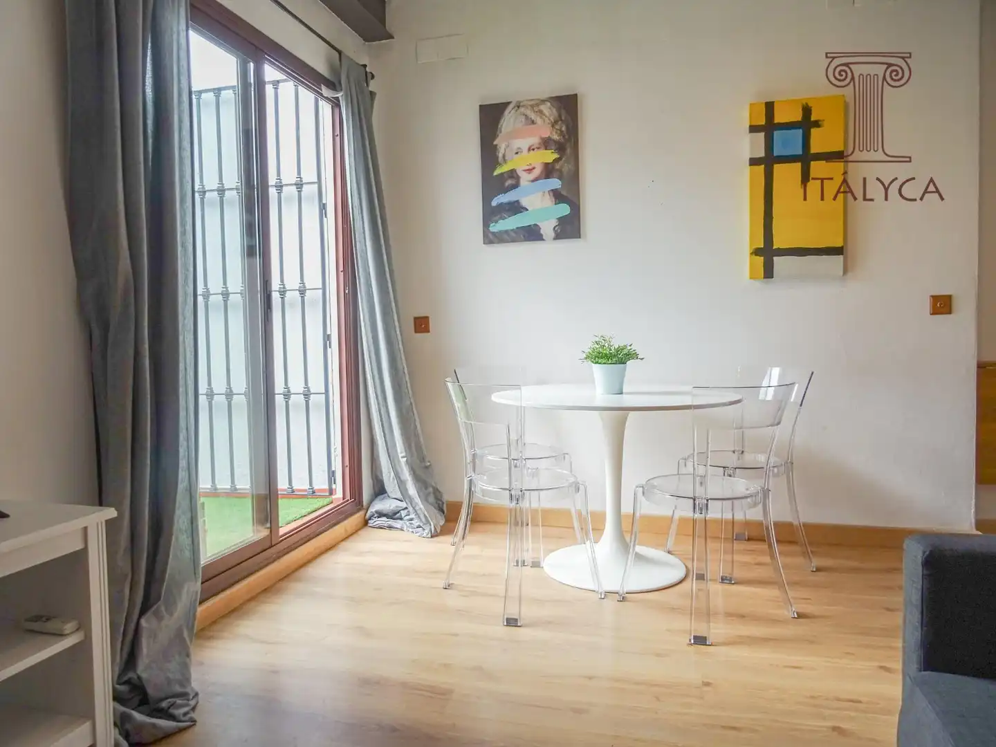 Esszimmer von Dachboden zum Verkauf in Sevilla mit Klimaanlage, Terrasse und Abstellraum