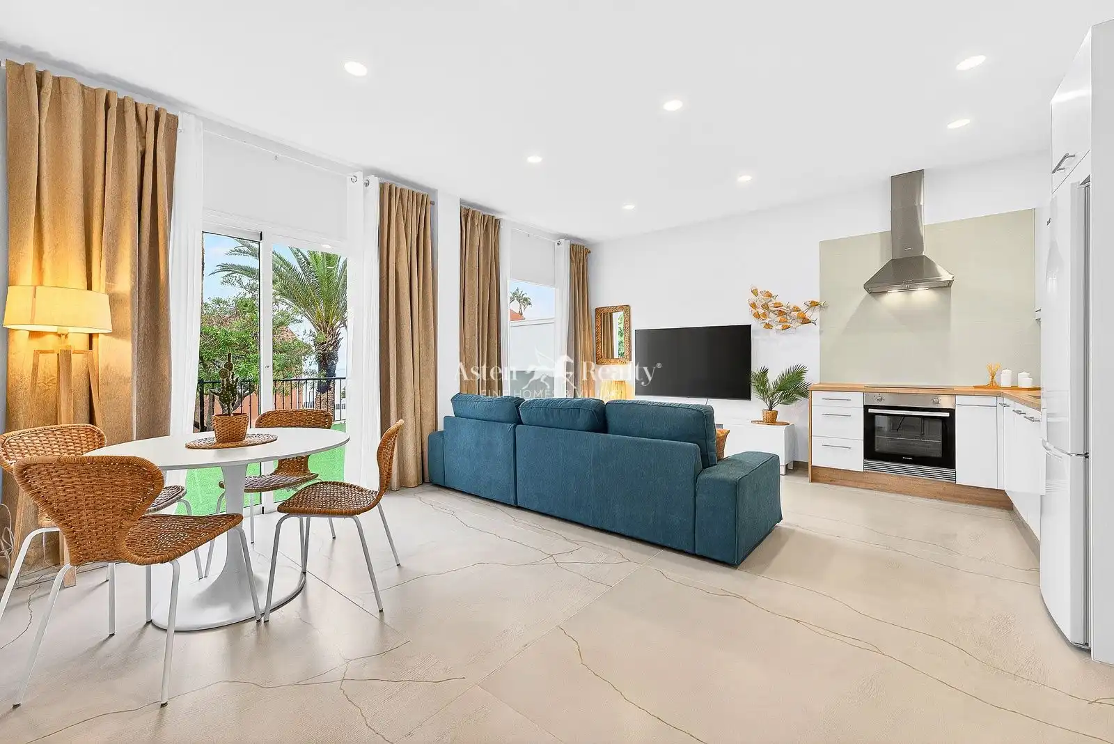 Living room of Apartments for sale in Adeje  with Terrace, Swimming Pool and Furnished