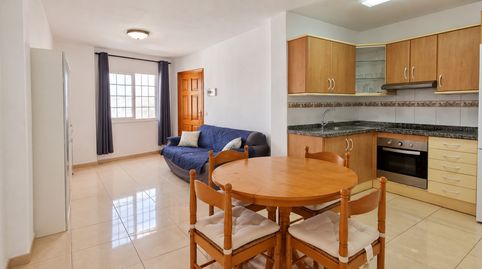 Foto 2 de Piso en venta en Calle Federico Garcia Lorca, 18, Armeñime - Las Moraditas - Las Cancelas, Adeje