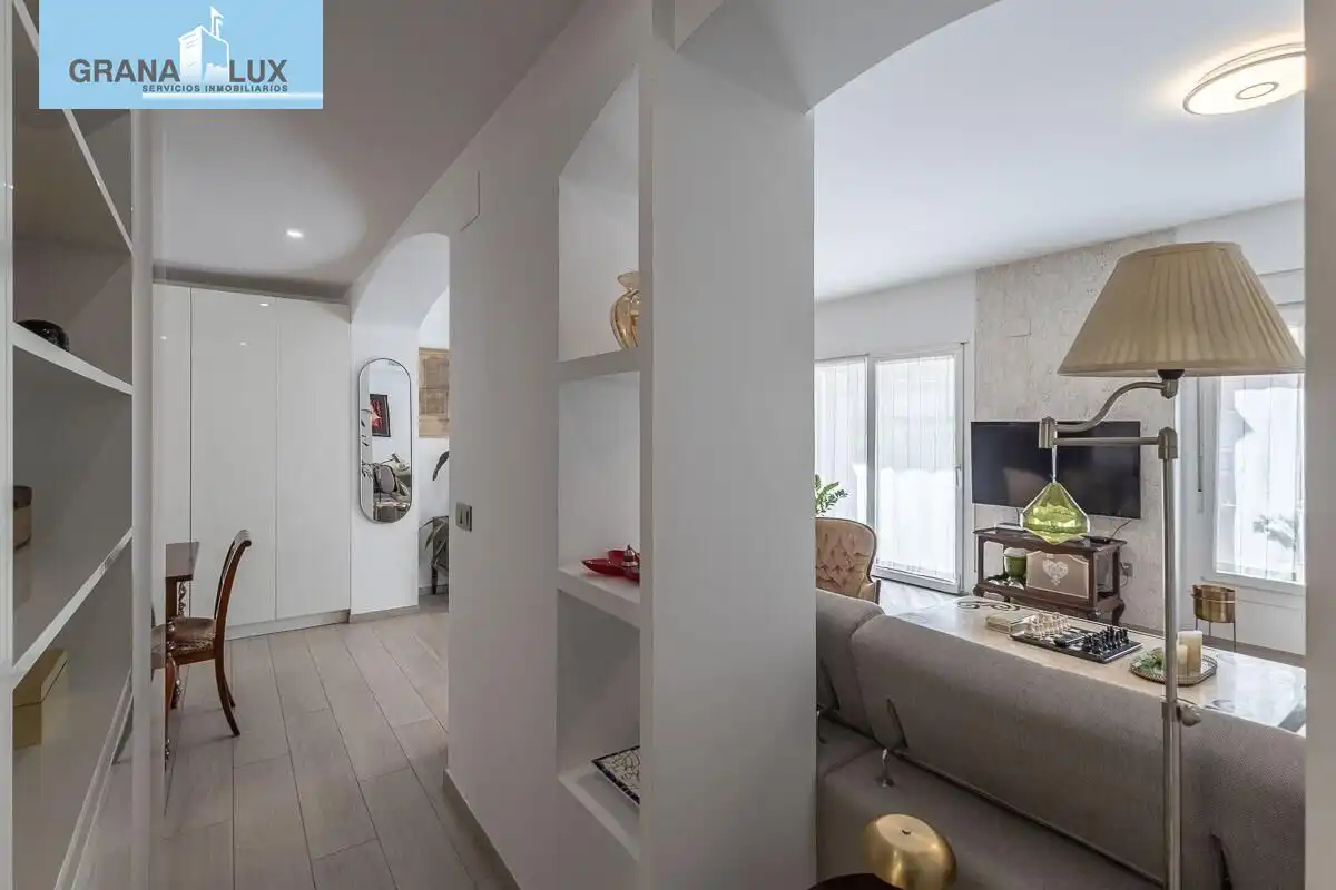Flat with terrace for sale in Calle Recogidas, imagen 5