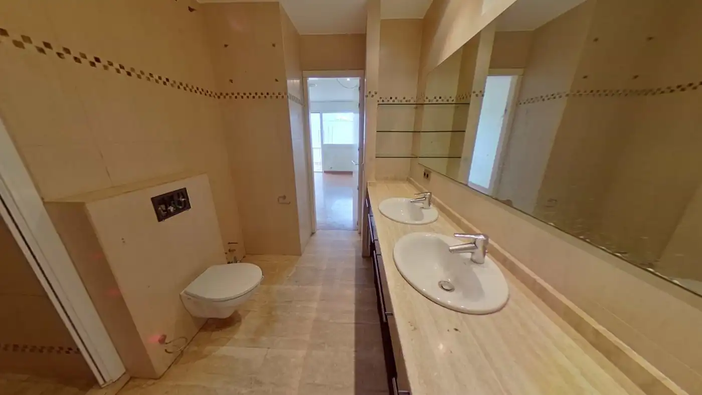 Baño de Casa adosada en venta en Blanes con Aire acondicionado, Calefacción y Parquet