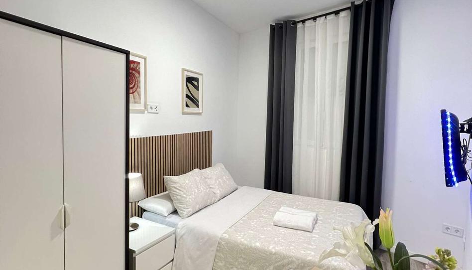 Foto 1 de Estudi per a compartir a Arapiles, Madrid