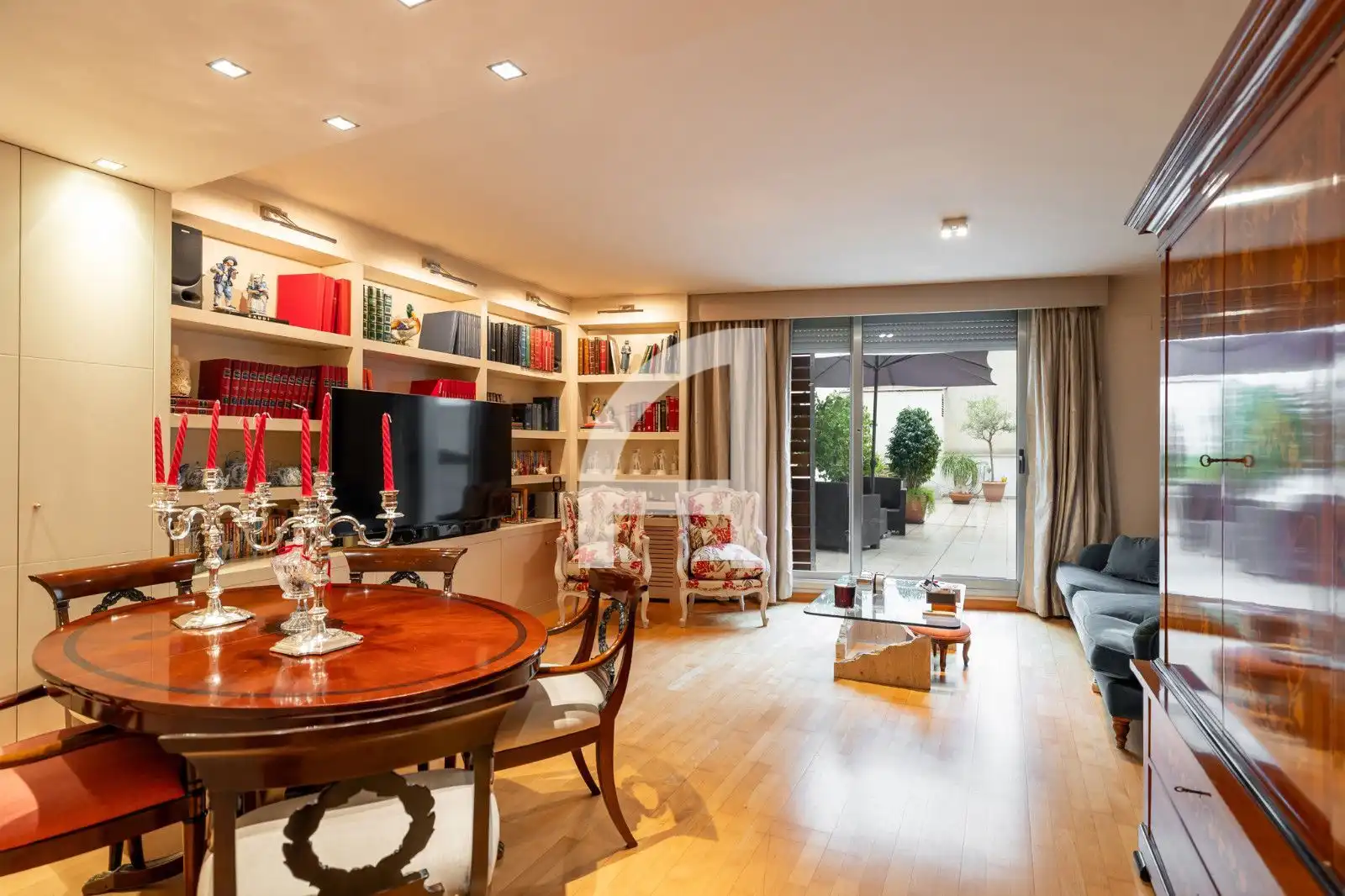 Duplex con ascensore in vendita a Jaume Roig, imagen 2