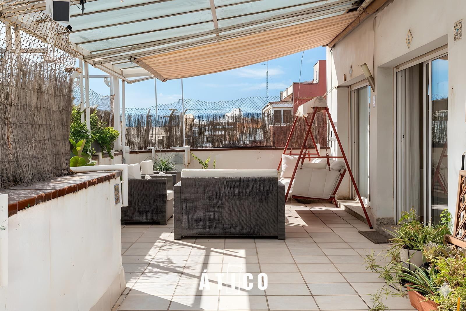 Terrace of Attic for sale in  Barcelona Capital  with Air Conditioner, Heating and Parquet flooring