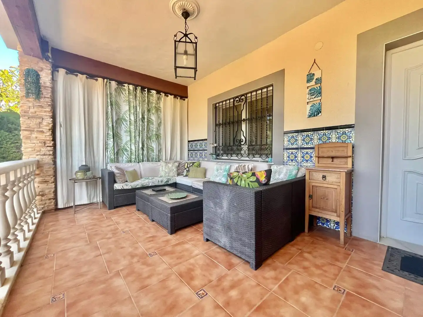 Terrassa de Casa o xalet en venda en Torrevieja amb Aire condicionat, Calefacció i Jardí privat