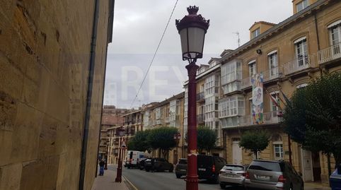 Edificio emblemático en plena calle Virgen De La Vega en Haro., imagen 5