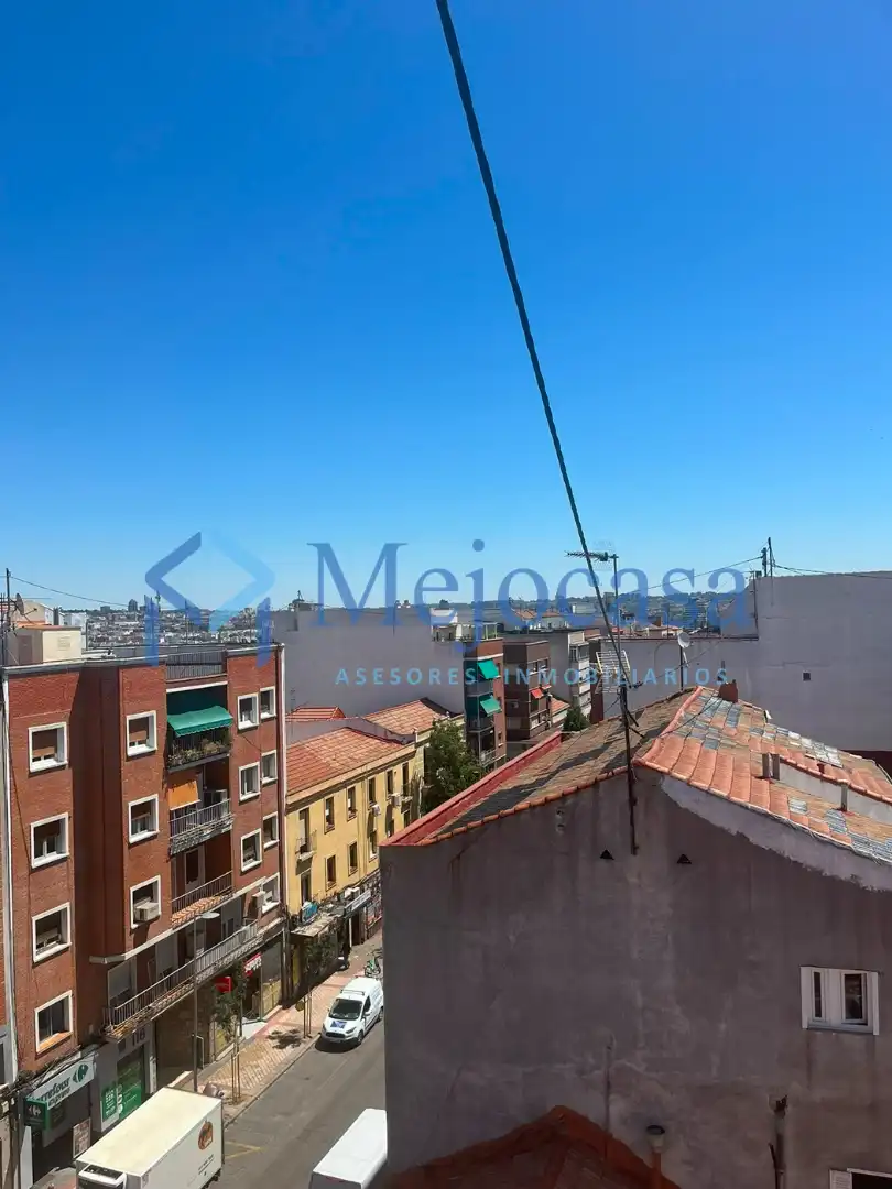 Vista exterior de Pis en venda en Madrid amb Aire condicionat, Calefacció i Terrassa