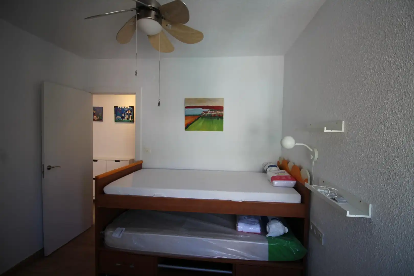 Habitación de Piso de alquiler en Granada con Aire acondicionado, Calefacción y Jardín privado