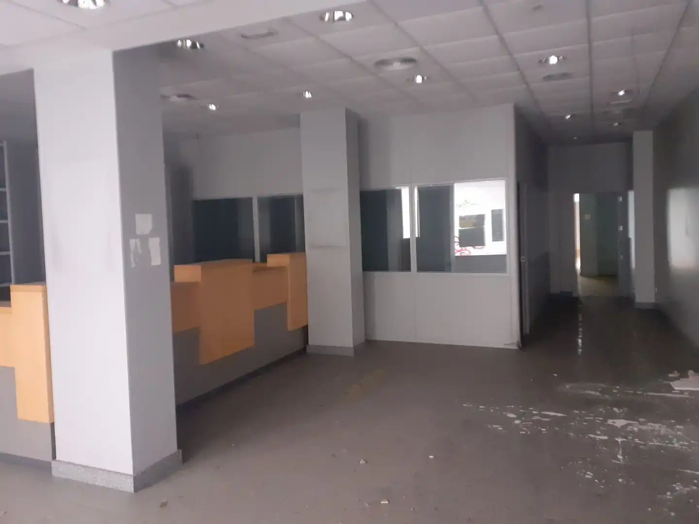 Business premises to rent in Calle del Jacinto, imagen 2