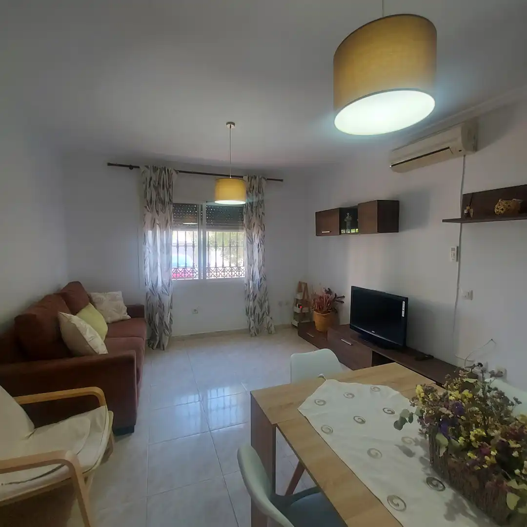 Sala d'estar de Casa o xalet de lloguer en Chiclana de la Frontera amb Piscina, Moblat i Es permeten mascotes