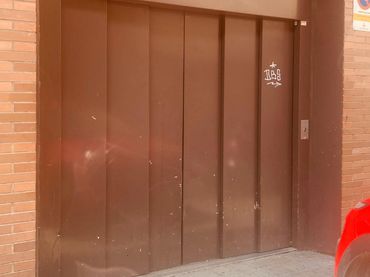 Individuel avec ascenseur à vendre à Carrer Pallars 17