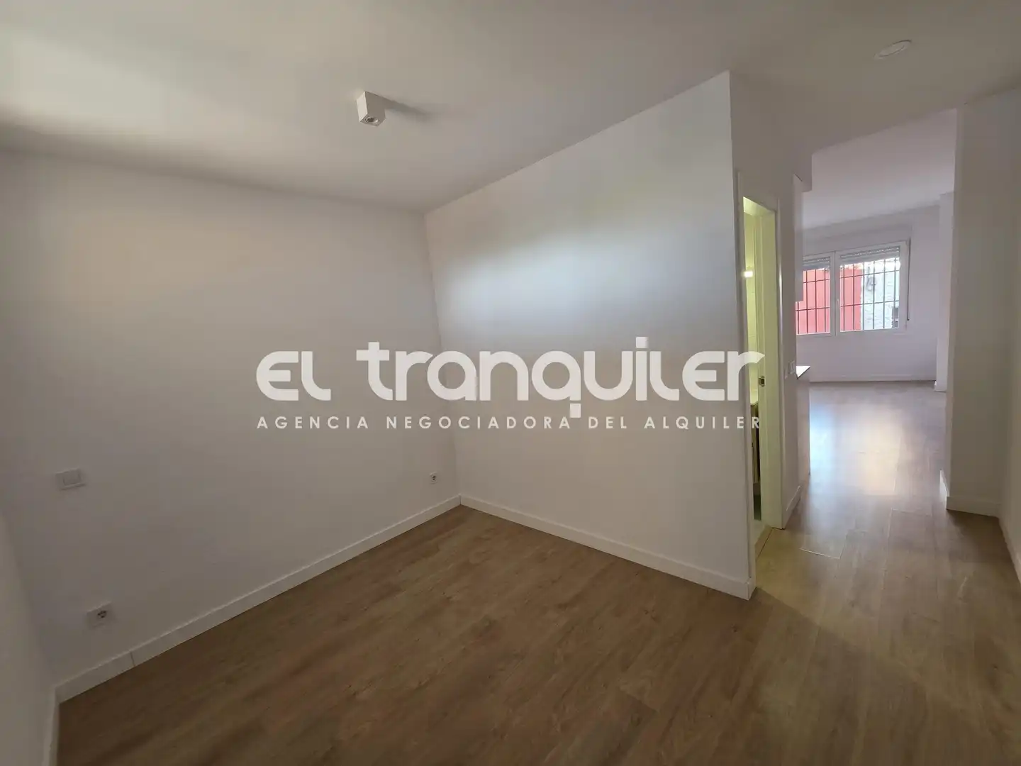 Schlafzimmer von Wohnung zur Miete in Madrid mit Klimaanlage, Terrasse und Abstellraum