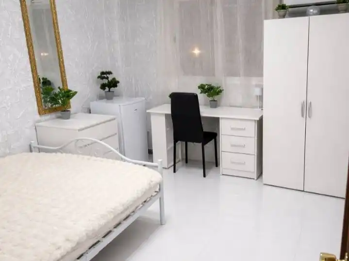 Flat with lift for sale in Conchita Piquer 5