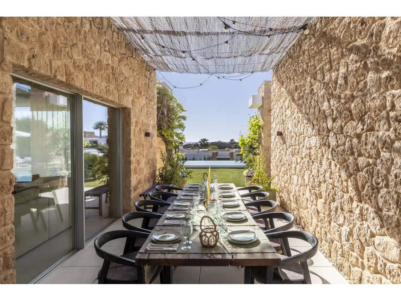 Terrassa de Casa o xalet en venda en Sant Josep de sa Talaia amb Aire condicionat, Calefacció i Jardí privat