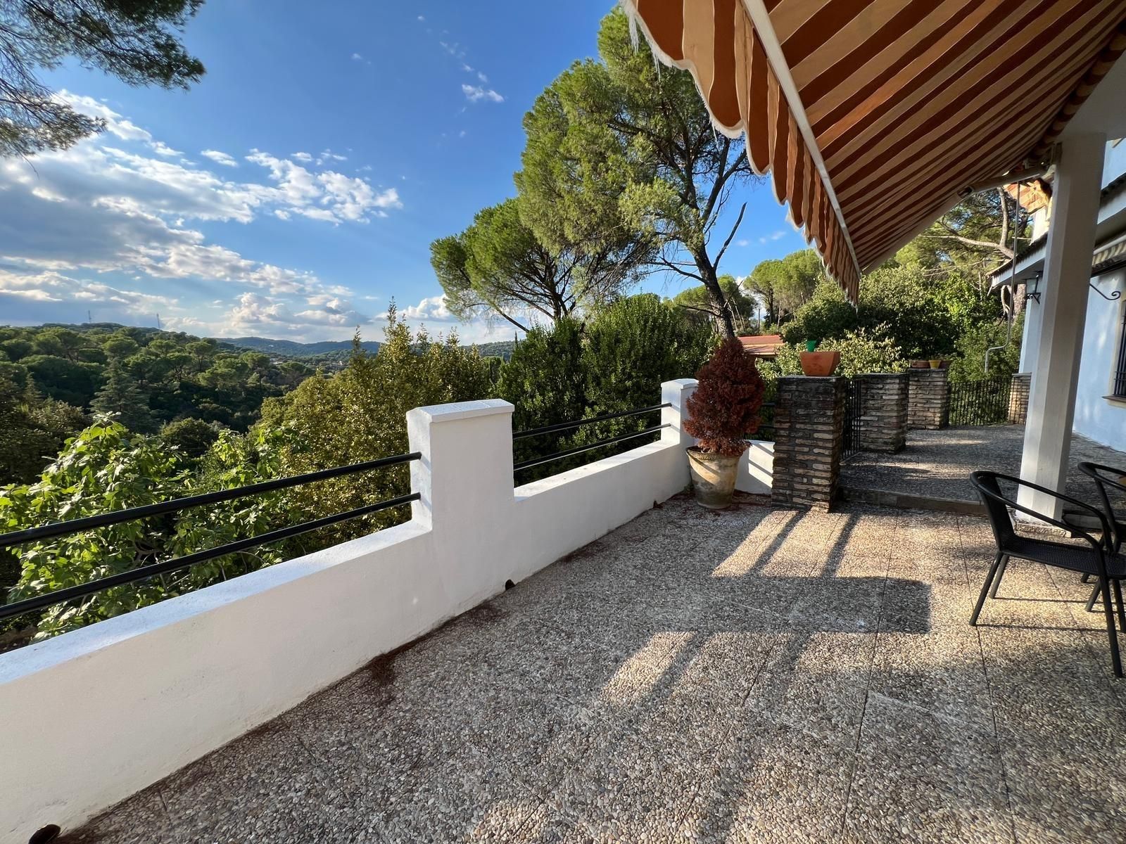 Terrace of House or chalet for sale in  Córdoba Capital  with Air Conditioner, Heating and Private garden