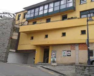 Vista exterior de Garatge en venda en Valdés - Luarca