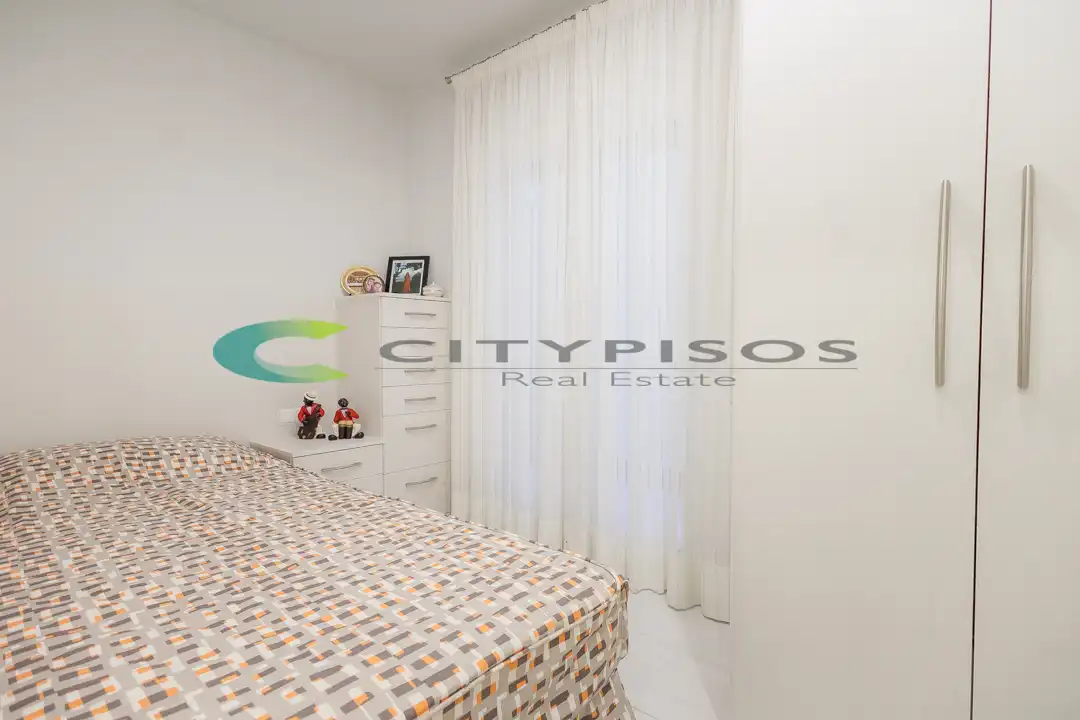 Flat with lift for sale in Avenida de Santiago Rusiñol, imagen 34