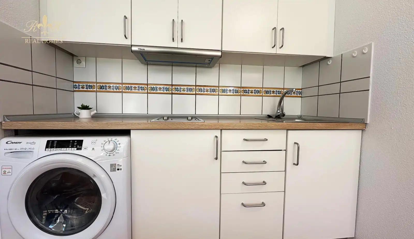 Cocina de Piso de alquiler en L'Alfàs del Pi con Aire acondicionado, Terraza y Piscina