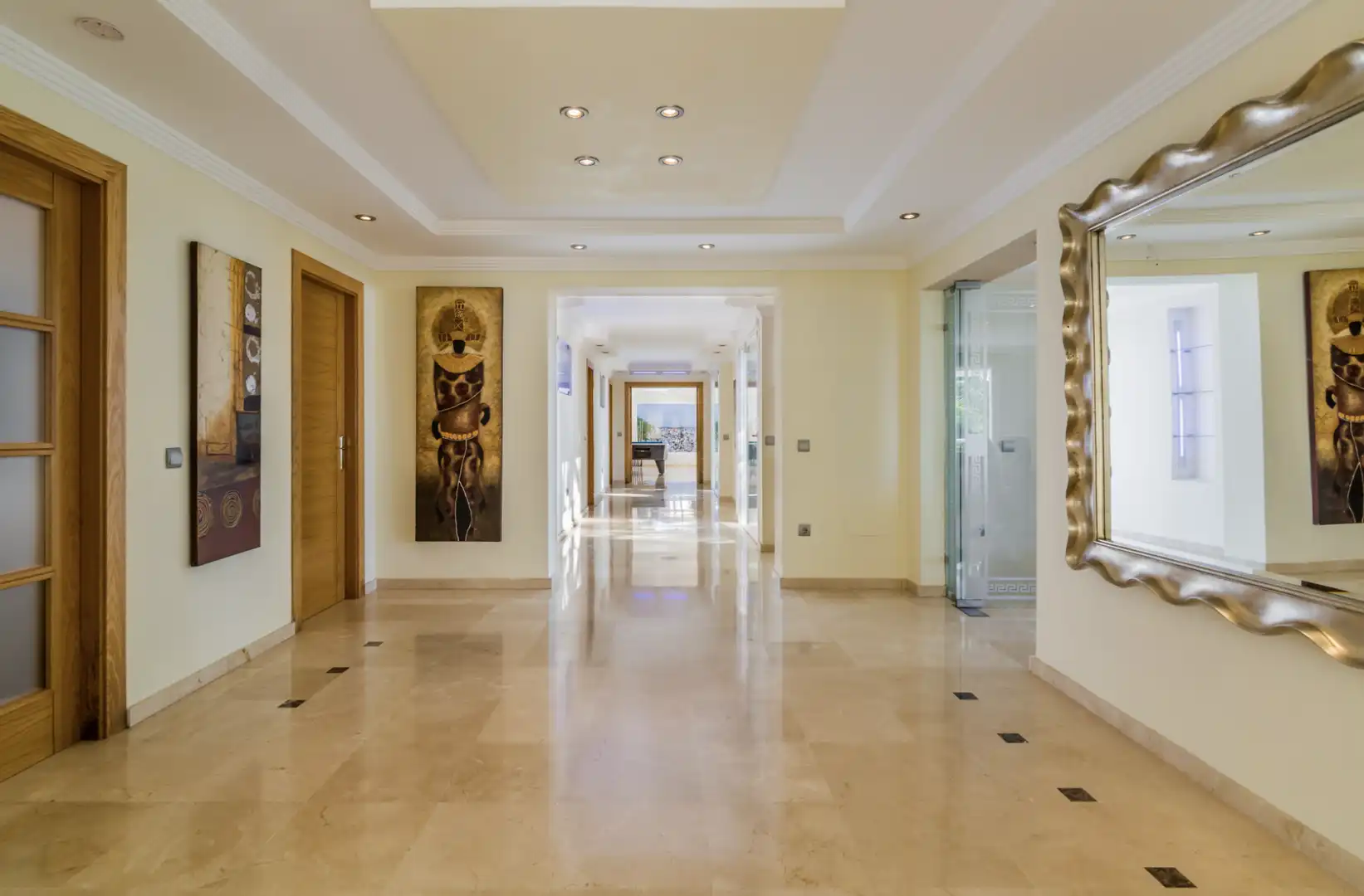 Chalet con piscina en venta en Elviria - Cabopino, imagen 34