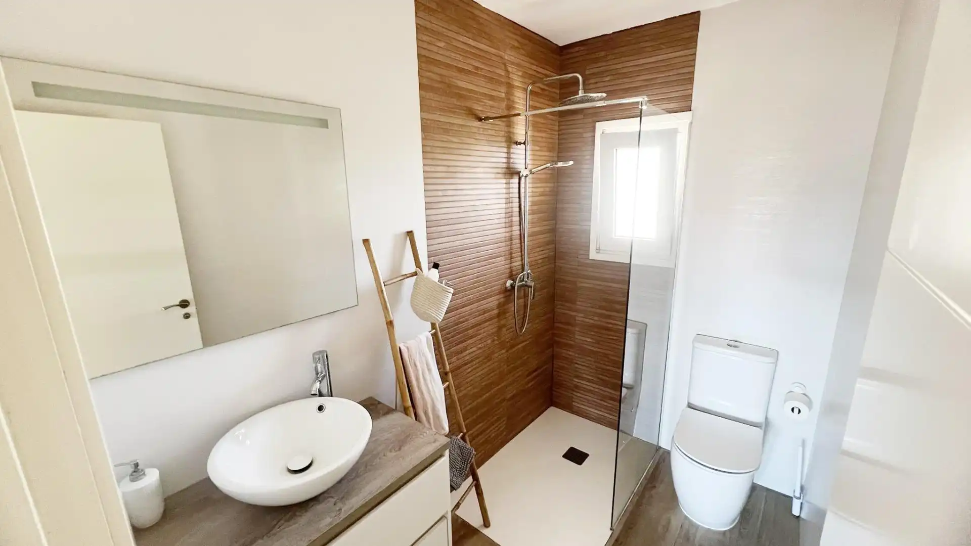Apartment with pool to rent in Las Marinas / Les Marines, imagen 15