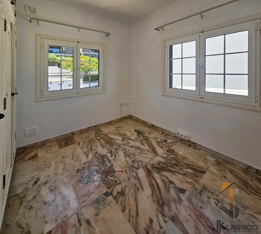 Habitación de Casa adosada en venta en Santa Cruz de Tenerife con Aire acondicionado, Terraza y Piscina