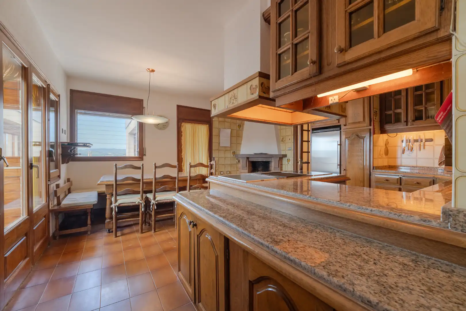 Cocina de Casa o chalet en venta en La Bisbal d'Empordà con Calefacción, Jardín privado y Terraza