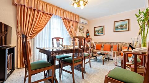 Foto 2 de Pis en venda a Calle Vila-seca, 3, Llevant, Reus