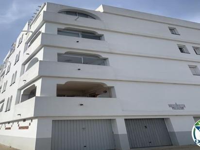 Vista exterior de Apartament en venda en Roses amb Terrassa