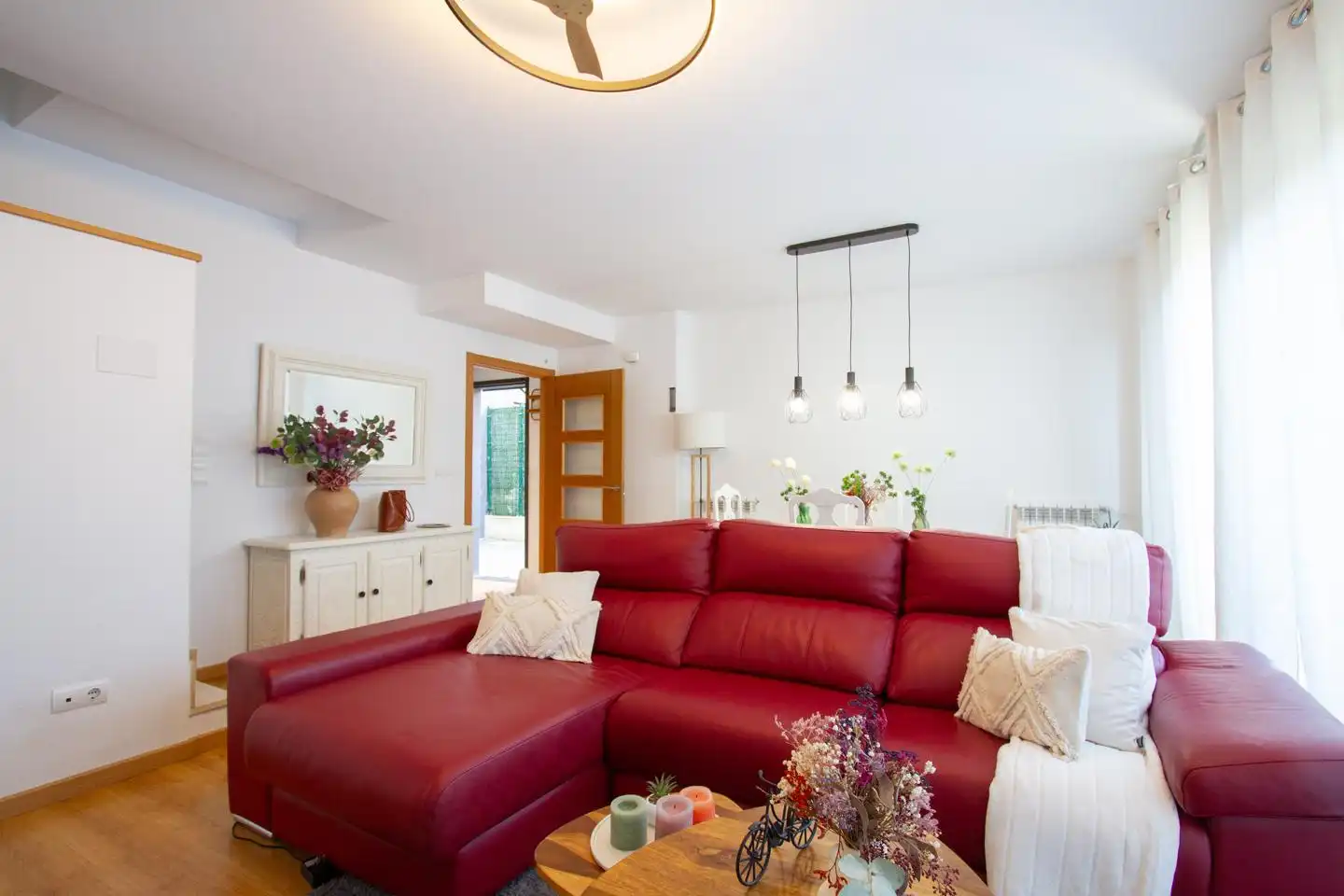 Sala de estar de Casa o chalet en venta en Aoiz / Agoitz con Jardín privado, Terraza y Amueblado