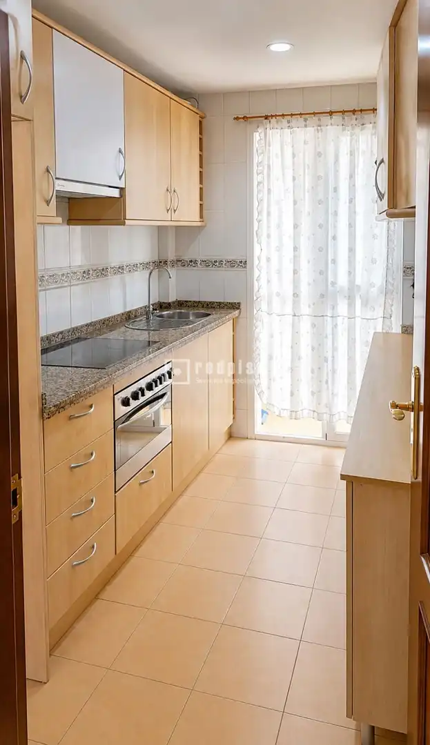 Cocina de Piso en venta en Málaga con Terraza