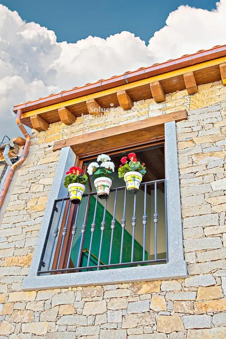 Balcony of Houses for sale in Vitigudino  with Heating and Furnished