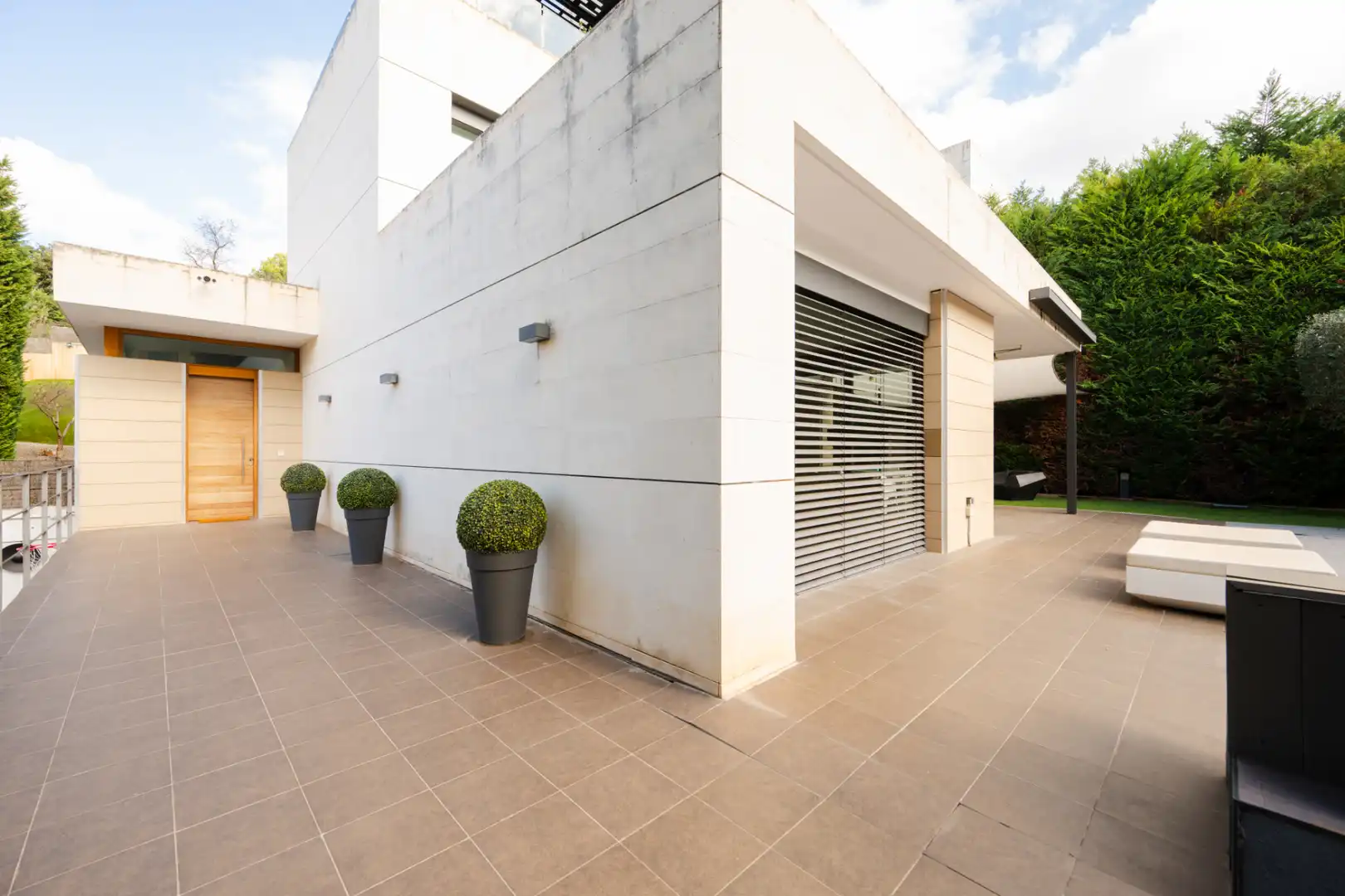 Vista exterior de Casa o chalet en venta en Sant Cugat del Vallès con Aire acondicionado, Calefacción y Jardín privado