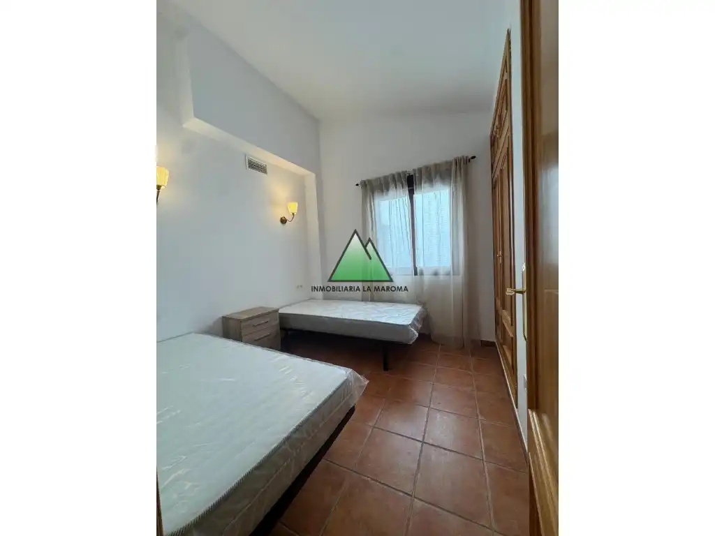 Bedroom of Flat for sale in Alcaucín  with Community pool