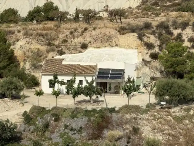 Maison rustique avec jardin à vendre à Pasaje de Abanilla 11, imagen 3