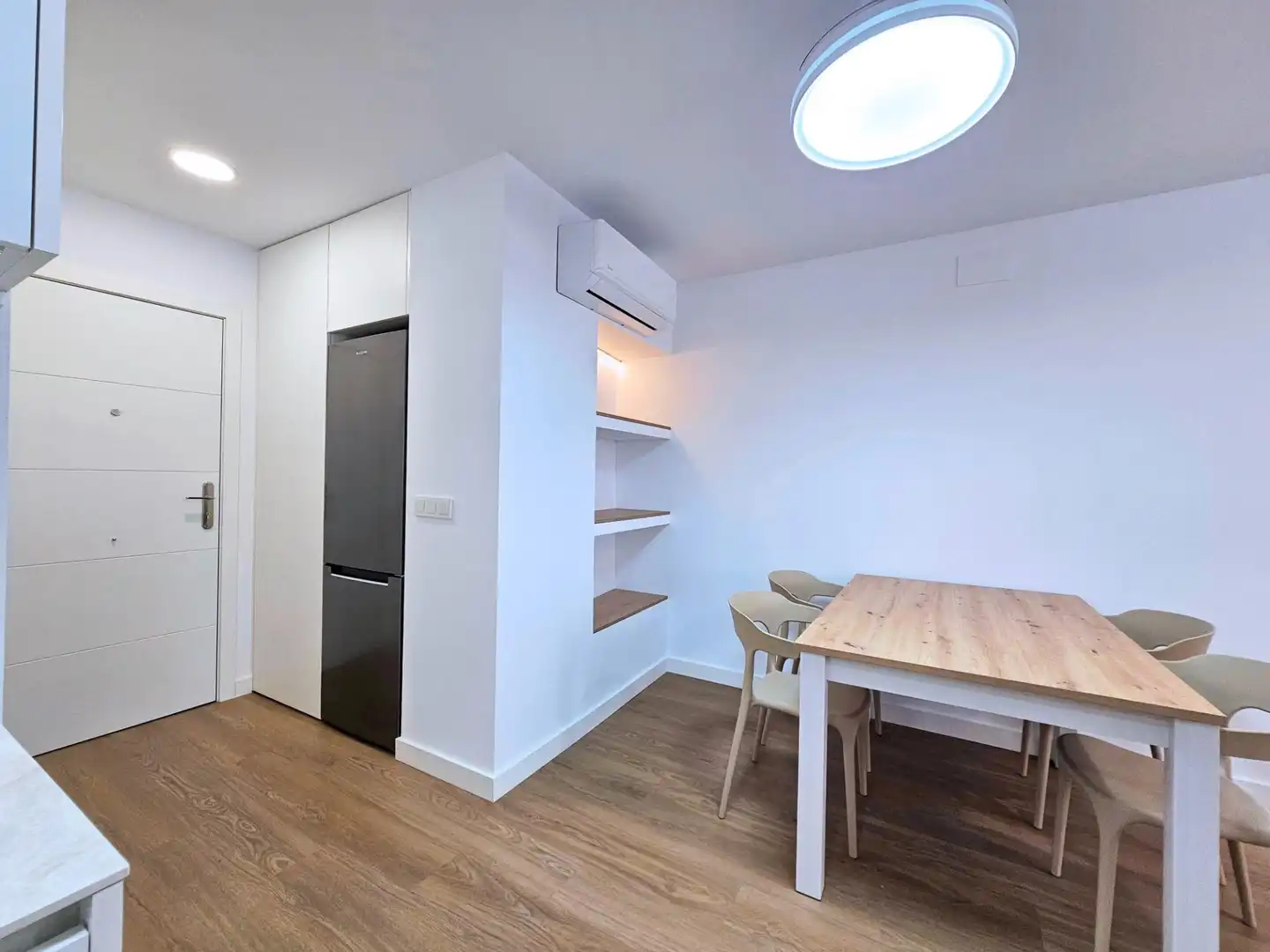 Kitchen of Flat for rent in Cartagena  with Air Conditioner and Furnished