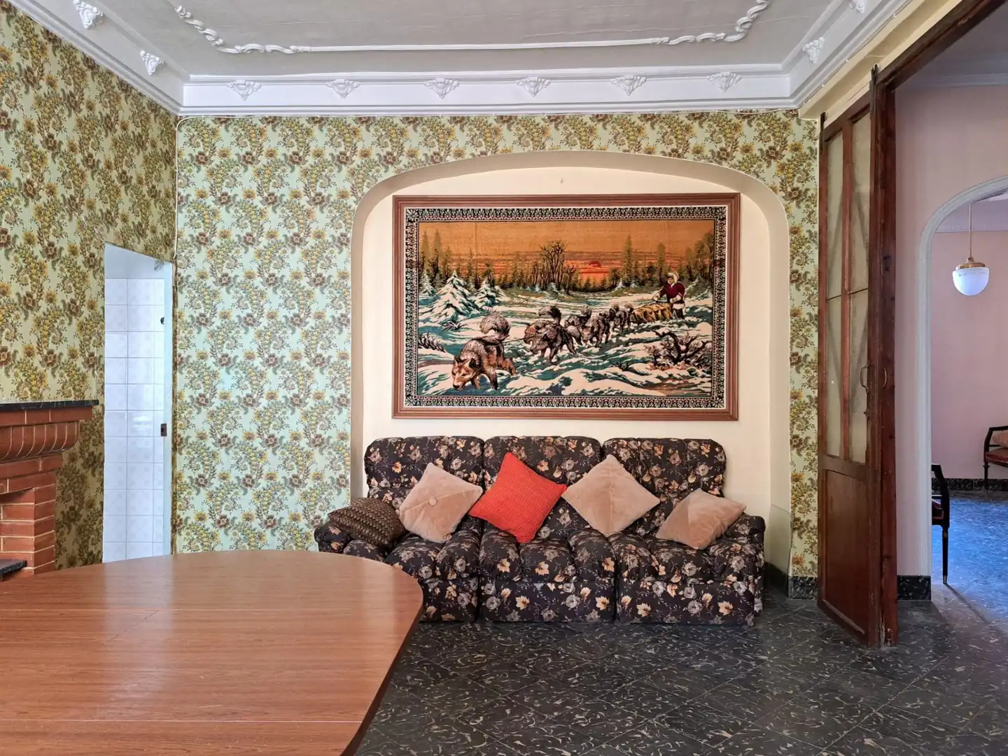 Sala d'estar de Casa adosada en venda en Requena amb Terrassa, Traster i Balcó