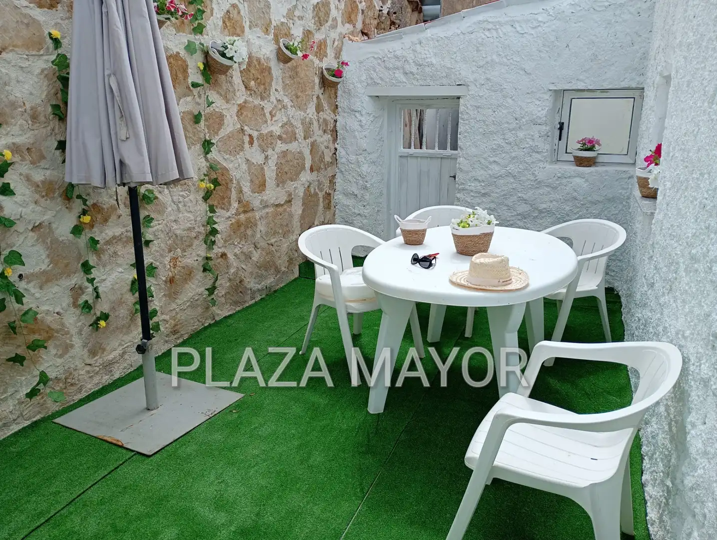 Terrace of Houses for sale in Barbadillo  with Furnished
