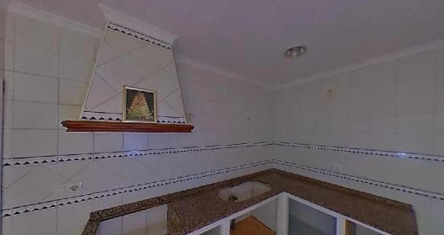 Kitchen of Houses for sale in Lora del Río