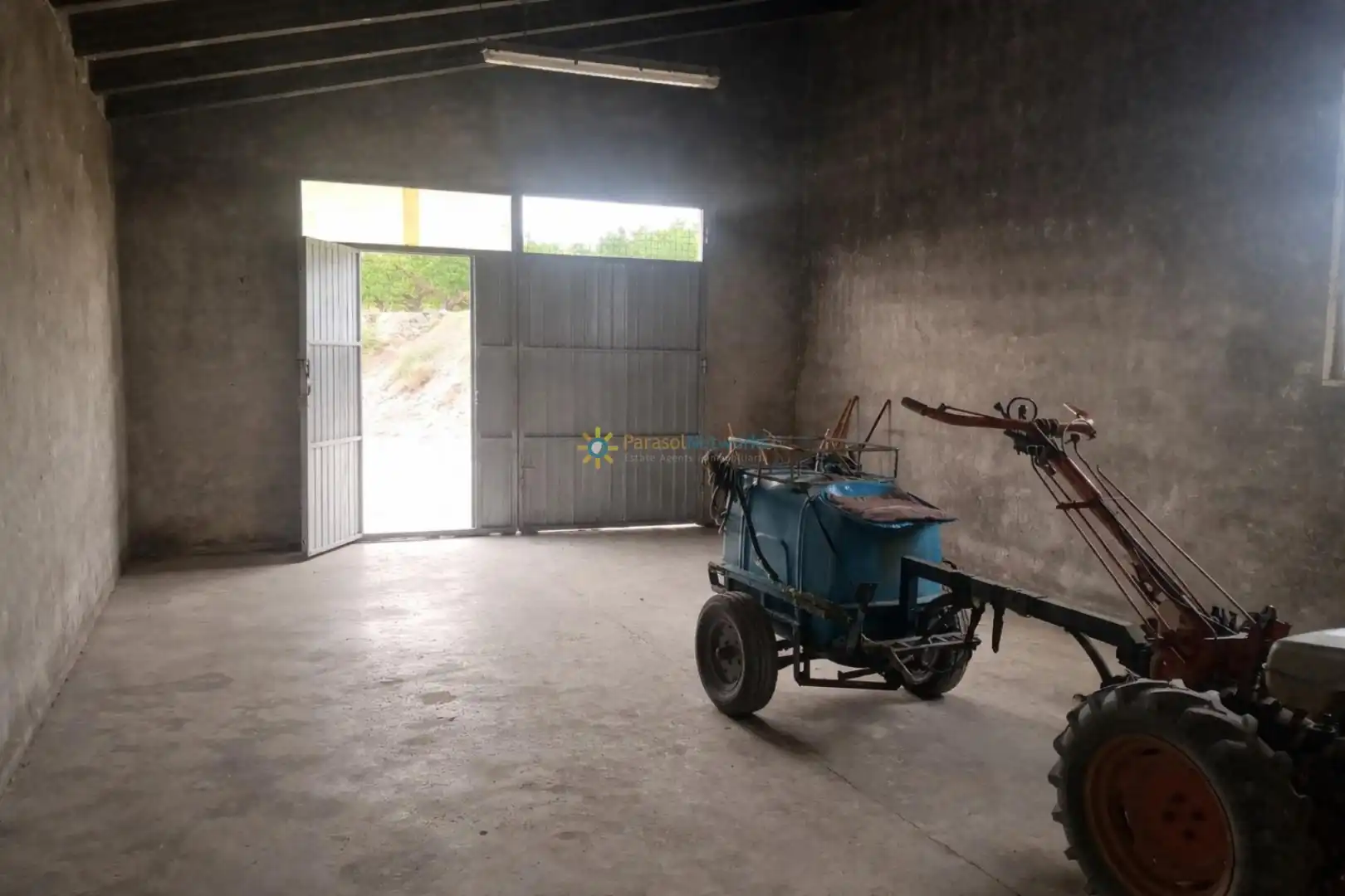Finca rústica en venda en Benigànim amb Traster