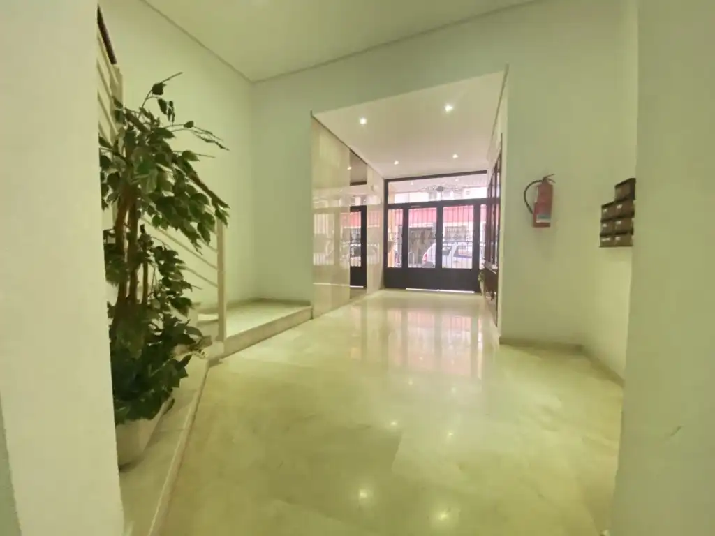 Piso en venta en Calle Padre Vela, Parque Ribalta - Plaza de Toros