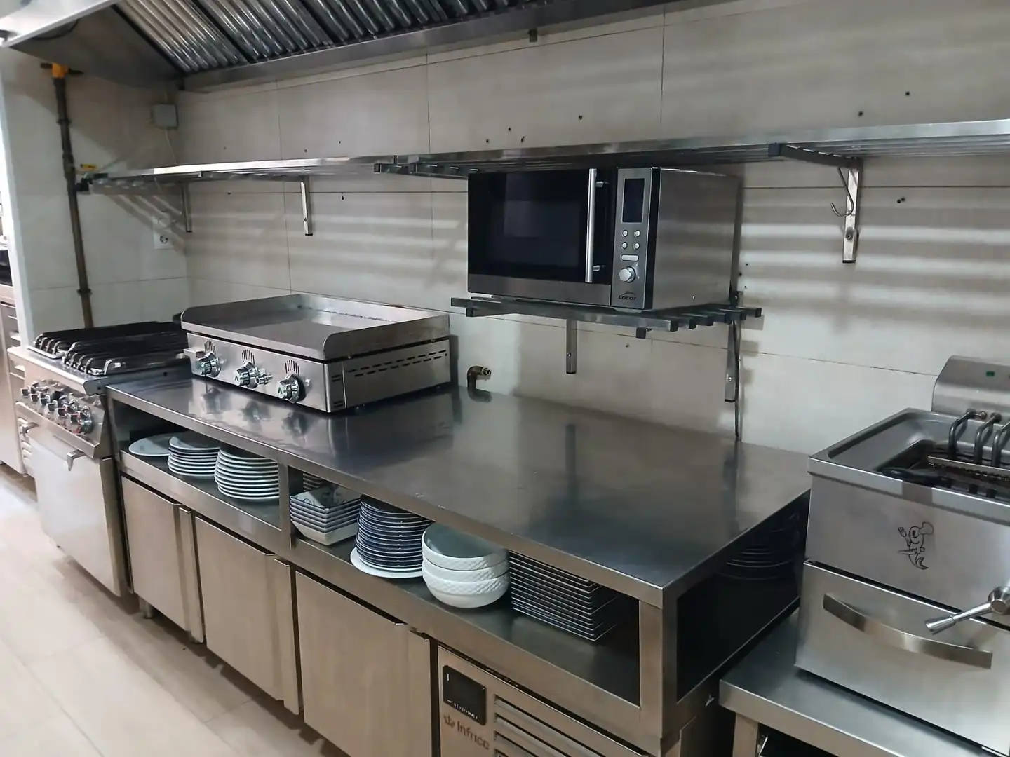 Commercial properties for rent in Calle Poeta Manuel Benítez Carrasco, La Oliva