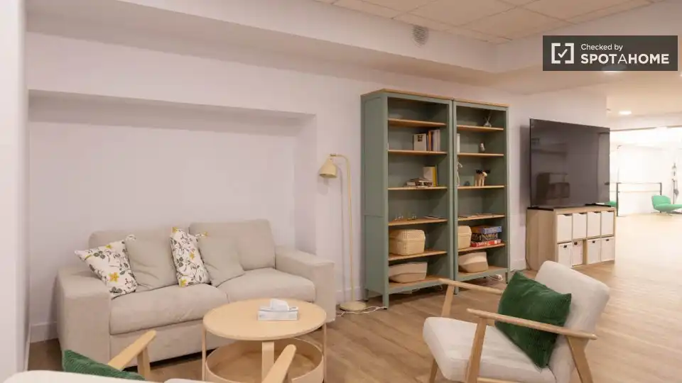 Casa o xalet per a compartir en Madrid amb Aire condicionat, Terrassa i Moblat