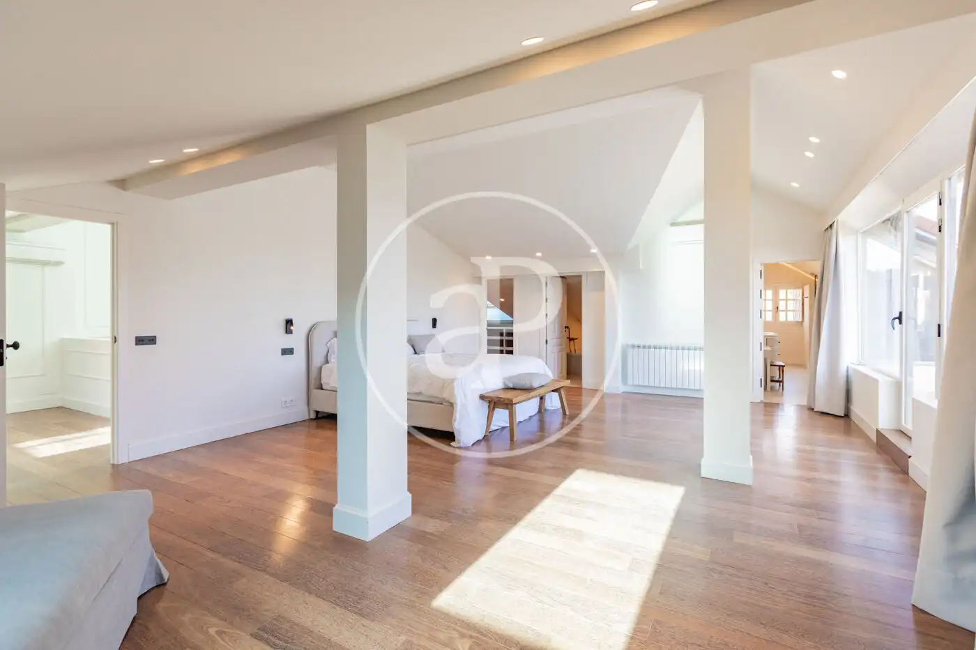 Bedroom of Houses for rent in Madrid  with Air Conditioner, Heating and Private garden