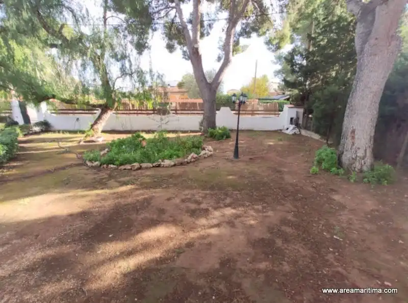 Houses for rent in Calle Murcia, Serra