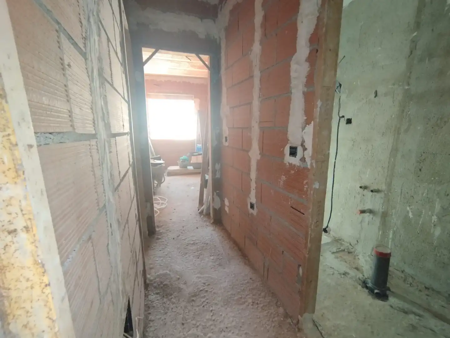 Casa adosada en venda en Tomelloso amb Terrassa
