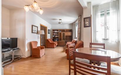 Living room of Flat for sale in  Madrid Capital