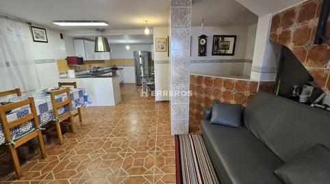 Foto 4 de Casa adosada en venda a Posito, Albelda de Iregua, La Rioja