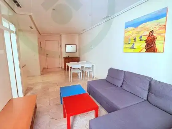 Wohnzimmer von Wohnungen zur Miete in  Madrid Capital mit Klimaanlage