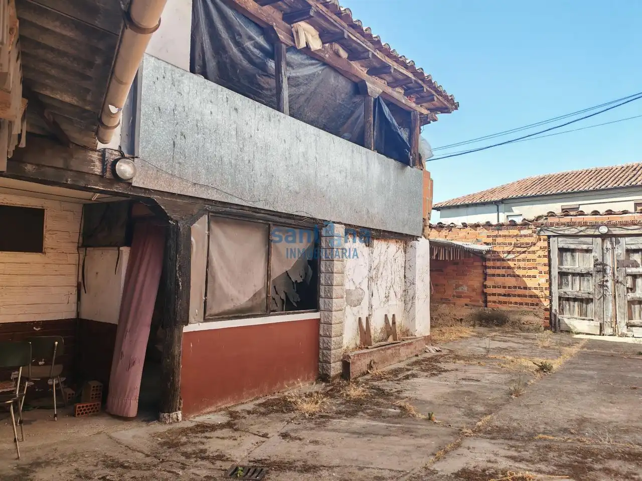 Vista exterior de Casa o xalet en venda en Turcia amb Jardí privat, Terrassa i Traster