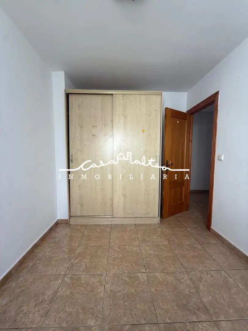 Dormitori de Àtic de lloguer en Altea amb Aire condicionat, Terrassa i Moblat